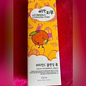 Esfolio VITAMIN C Cleansing Foam Cleanse Face 5.29 oz K-Beauty NEW